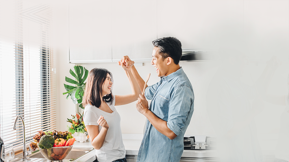 Semarakkan Cinta dan Hubungan Suami Isteri dengan Ikuti Tips Ini!