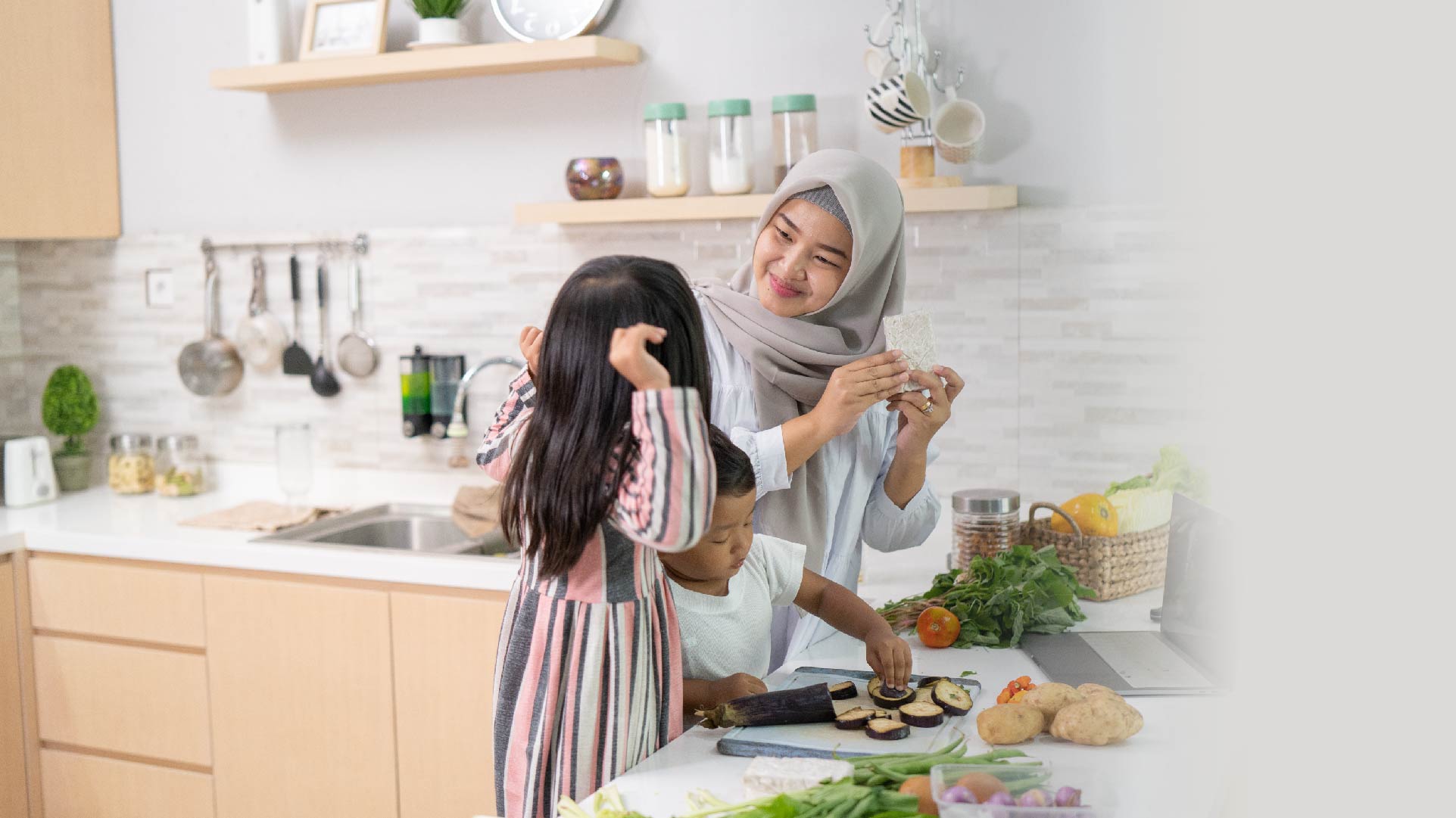 Aktiviti Cuti Sekolah: Memasak Bersama Si Kecil di Rumah