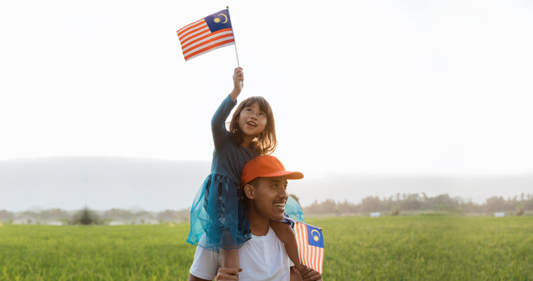 Anak Tidak Mahu Menyambut Sambutan Kemerdekaan? Jom Kita Lihat Sebab dan Cara-Cara Untuk Kita Ubah Perspektif Mereka!
